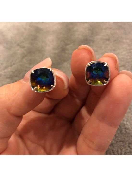 Jewelry - S925 Aquamarine Green Sphinx Studs